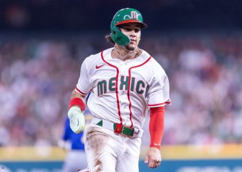 Los Angeles Dodgers concretaron la adquisición del jardinero Alek Thomas procedente de los Arizona Diamondbacks, luego de que la organización de Arizona