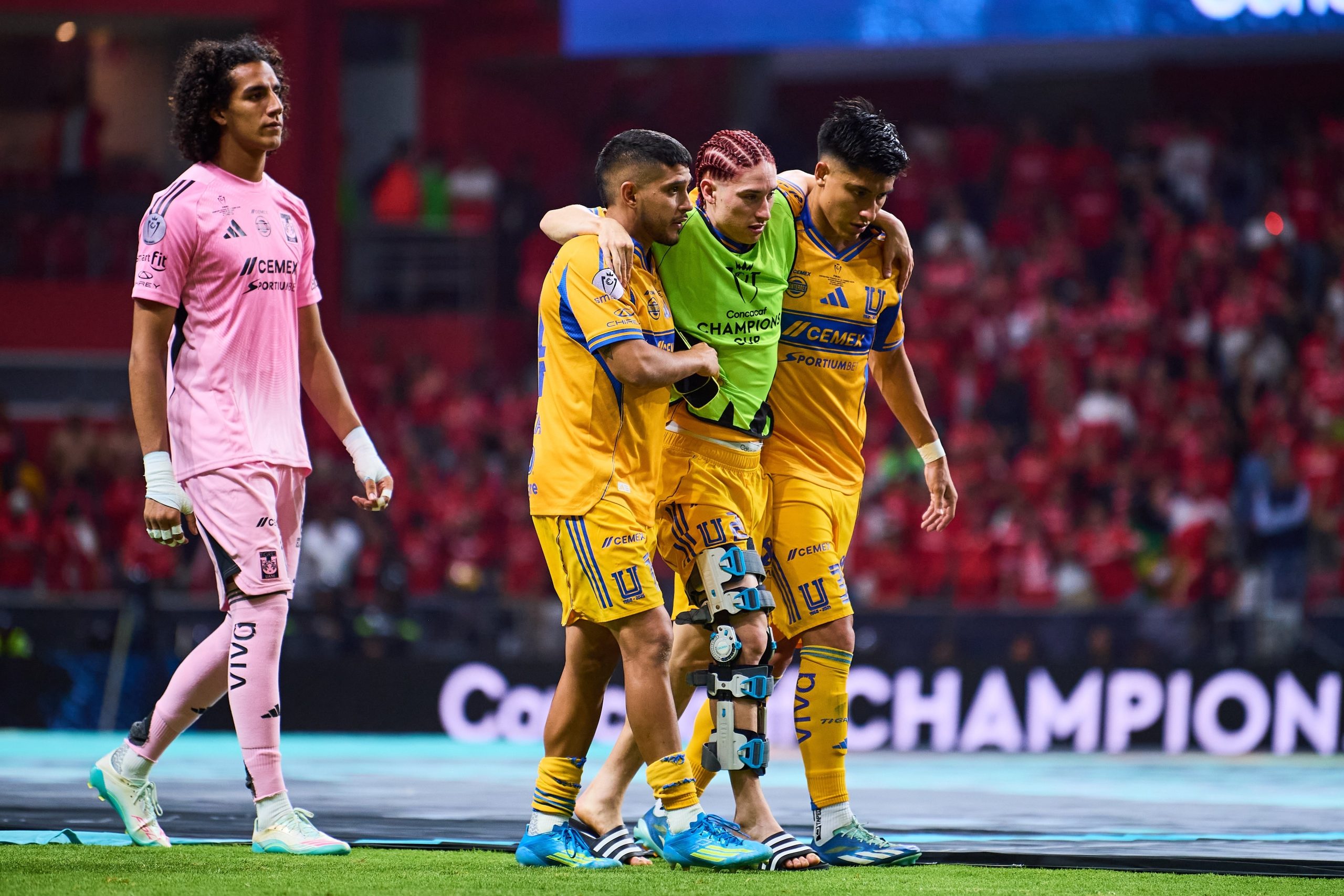 Marcelo Flores confirma rotura de ligamento y se perderá el Mundial