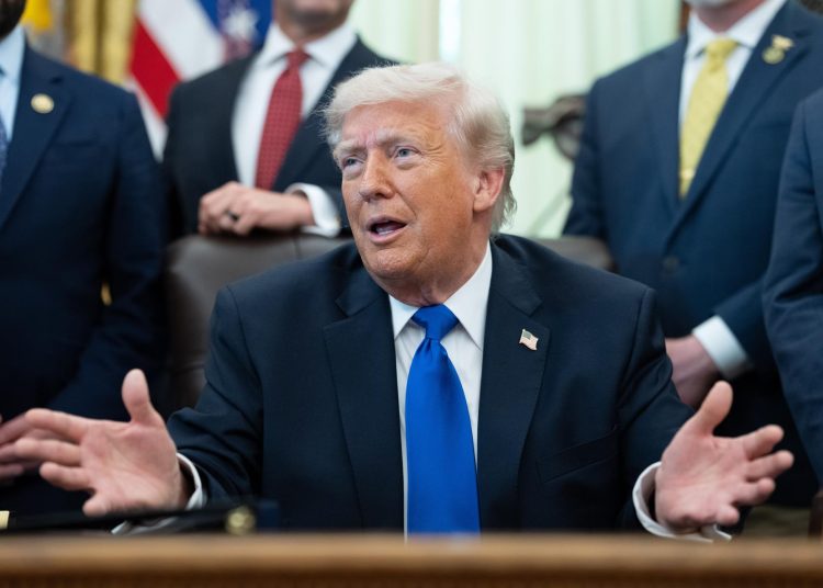 Trump afirma que EE.UU. "tomará el control" de Cuba "casi de inmediato"