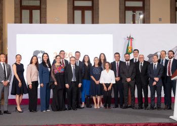Industria farmacéutica invertirá 21 mil millones de pesos en México