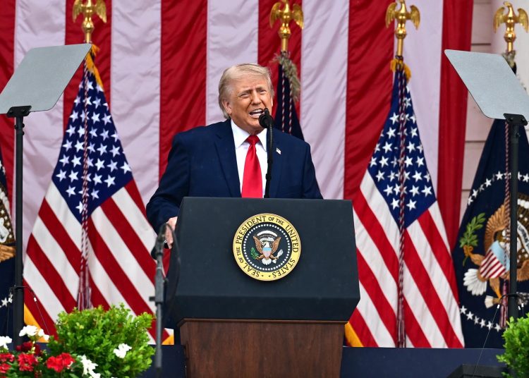 Trump revela que Irán lo contactó tras nuevos ataques de Estados Unidos