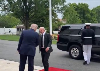 Trump califica de "muy dinámica" su reunión con Lula pese a las diferencias arancelarias