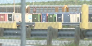 Identifican a los seis migrantes hallados muertos en un tren en Texas; eran mexicanos y hondureños
