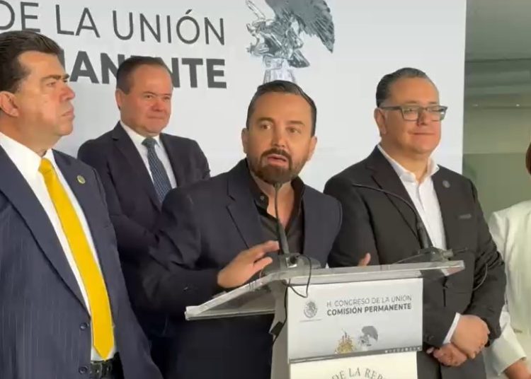 Morena defiende revisión de candidatos; PAN y PRI ven riesgos de manipulación