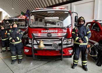 Dron y nuevas unidades: Así es el equipo de alta tecnología que recibieron los Bomberos