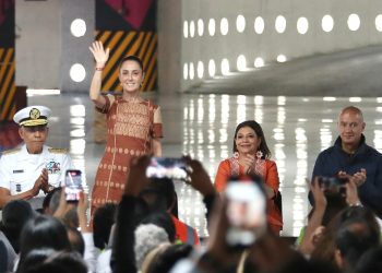 Claudia Sheinbaum inaugura la primera fase de remodelación del AICM