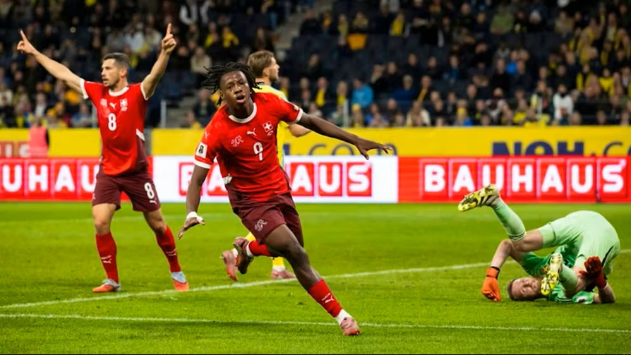 Johan Manzambi, la nueva maravilla suiza que irrumpe en Europa y apunta a la élite