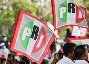 Senadores del PRI proponen ley para proteger la libertad de expresión