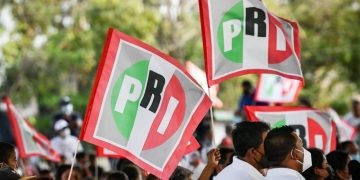 Senadores del PRI proponen ley para proteger la libertad de expresión