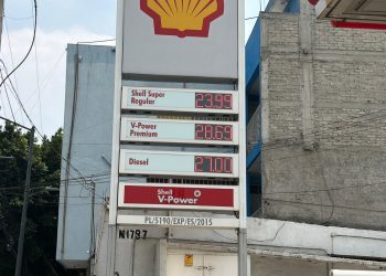 Cada vez más estaciones de servicio ofrecen el litro de diésel a menos de 28 pesos