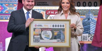 Lotería Nacional celebra los 70 años de la Torre Latinoamericana con billete conmemorativo