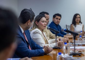 Gobernadora interina de Sinaloa respalda a la FGR tras citatorios contra Rocha Moya y exfuncionarios