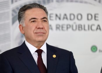 Enrique Inzunza solicita licencia al Senado tras comparecer ante la FGR