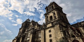 La Arquidiócesis de México aclaró que no se trataba de un homenaje a Hernán Cortés