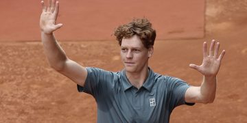 El italiano Jannik Sinner, primer jugador de la historia en ganar cinco Masters 1000 de forma consecutiva, desde París 2025 hasta Madrid 2026, se dispara al frente