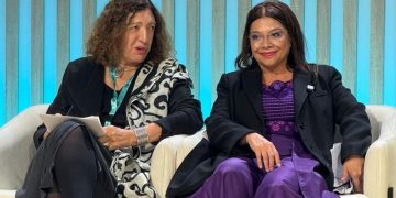 Clara Brugada participó en el Foro Urbano Mundial celebrado en Azerbaiyán