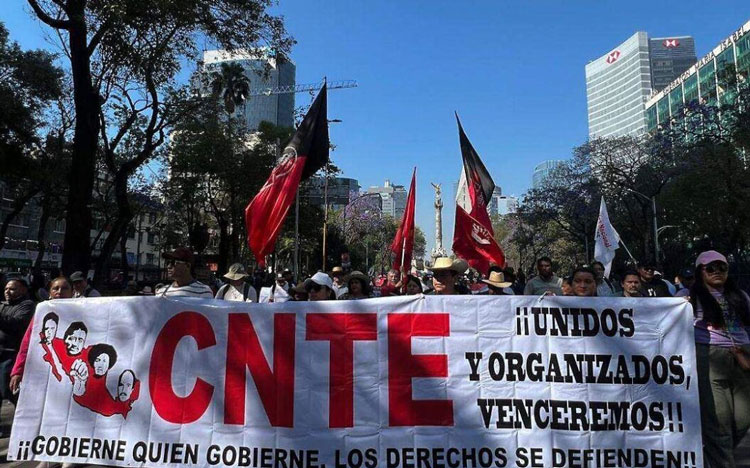 Autoridades federales buscan construir acuerdos con la CNTE mediante diálogo directo