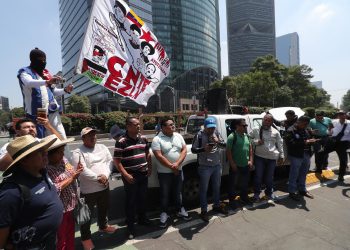 CNTE mantiene diálogo con Gobernación y advierten que realizarán más bloqueos