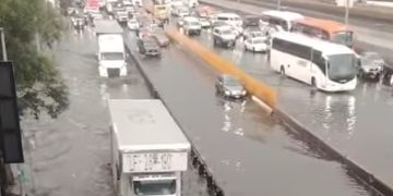 El colapso del drenaje agravó las inundaciones en municipios del oriente del Estado de México