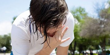 ¿Conoces los síntomas de un golpe de calor? Una especialista nos explica