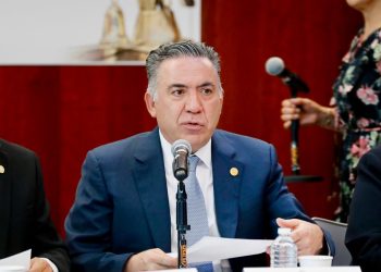 Enrique Inzunza, rompe récord de licencia en el Senado por solo 10 horas y 38 minutos