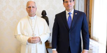 El secretario de Estado de EE.UU. destacó la sólida relación bilateral tras reunirse con León XIV
