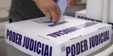 La reforma contempla reducir candidaturas y reorganizar el sistema de votación judicial