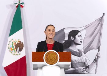 Claudia Sheinbaum afirmó que no ve un “gran riesgo” para el envío de remesas