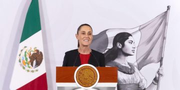 Claudia Sheinbaum afirmó que no ve un “gran riesgo” para el envío de remesas