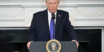 Donald Trump instó a Corea del Sur a unirse a una misión naval en Ormuz