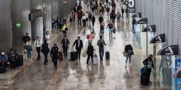 El turismo internacional generó ingresos por más de 10 mil millones de dólares para México