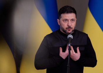 Volodímir Zelenski anunció una tregua en Ucrania para el 6 de mayo