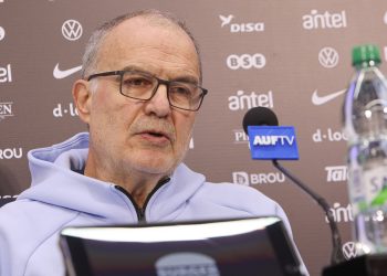 Bielsa ya cuenta con toda la plantilla