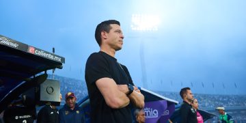 Los Pumas UNAM mexicanos anunciaron este domingo la contratación del argentino Esteban Solari como su nuevo entrenador