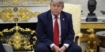Trump confirma que Infantino le pidió que entregue el trofeo al ganador del Mundial
