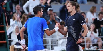 El alemán Alexander Zverev fue una montaña demasiado alta para el español Rafael Jódar, que a sus 19 años tocó techo en los cuartos de final de Roland Garros, en los que no pudo con el número 3