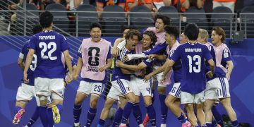l gol sacudió el partido. Japón ya no pudo especular y el conjunto de Koeman tuvo más espacios para dañar el rival. Todo lo que no hubo en la primera mitad, se desplegó