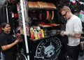 Mercado mexicano La Lagunilla recibe el Mundial entre menús en inglés y décadas de folclor