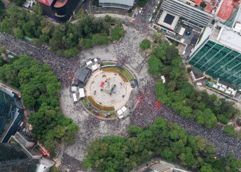 "El partido México - Ecuador se retrasa, C5 identifica a 64 mil personas en ángel y en el Zócalo 50 mil": Guerrero Ciprés