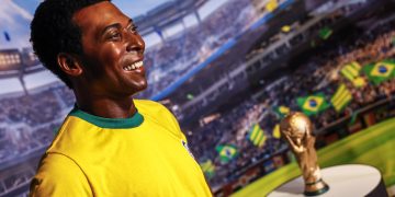 El museo de cera de Río de Janeiro presenta una estatua de Pelé