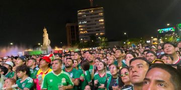 120 mil aficionados celebran el triunfo de México en Jalisco