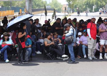 Maestros denuncian cerrazón del Gobierno; diálogo entra en receso