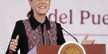 Sheinbaum destaca modernización del sistema de salud con tomógrafos, telemedicina y Farmacias del Bienestar