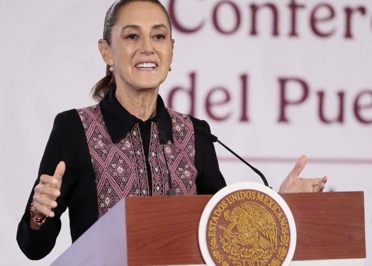 Sheinbaum destaca modernización del sistema de salud con tomógrafos, telemedicina y Farmacias del Bienestar