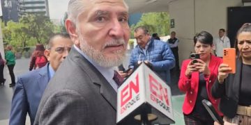Se niega Adán Augusto López Hernández a confirmar o negar la revocación de su visa de Estados Unidos.