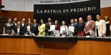 Chocan Morena y la oposición por relación con EU y ratificación de Roberto Lazzeri