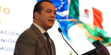 “Nos centramos en discutir autos, acero y aluminio con una visión más global”: Luis Rosendo Gutiérrez