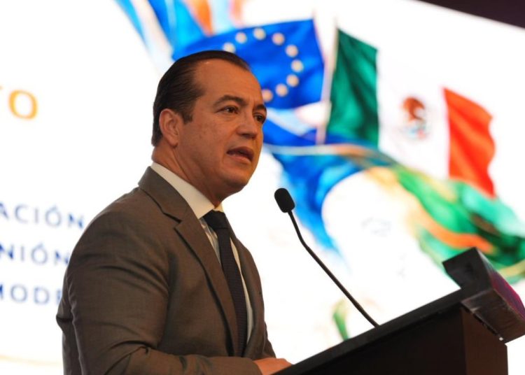 "Nos centramos más en discutir autos, acero y aluminio con una visión mas global": Luis Rosendo Gutiérrez