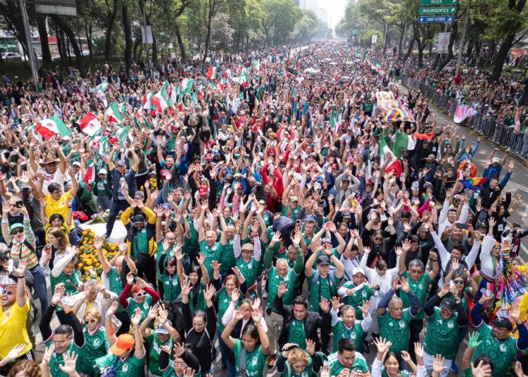 La fiesta mundialista ya comenzó: Ciudad de México rompe récord histórico en Paseo de la Reforma