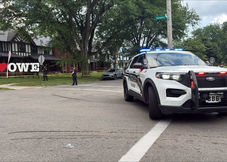 "Múltiples víctimas" por un tiroteo en EU durante un festival en Ohio | FOTO X @MarioNawfal